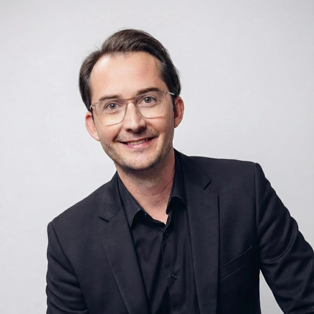 Dr. Christian Weiß — Investor & Operator